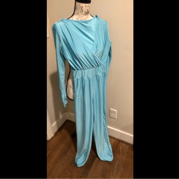 Shiny, stretchy  blue Bodycon vneck, skinny leg  jumpsuit women’s onsie size L - Picture 9 of 9